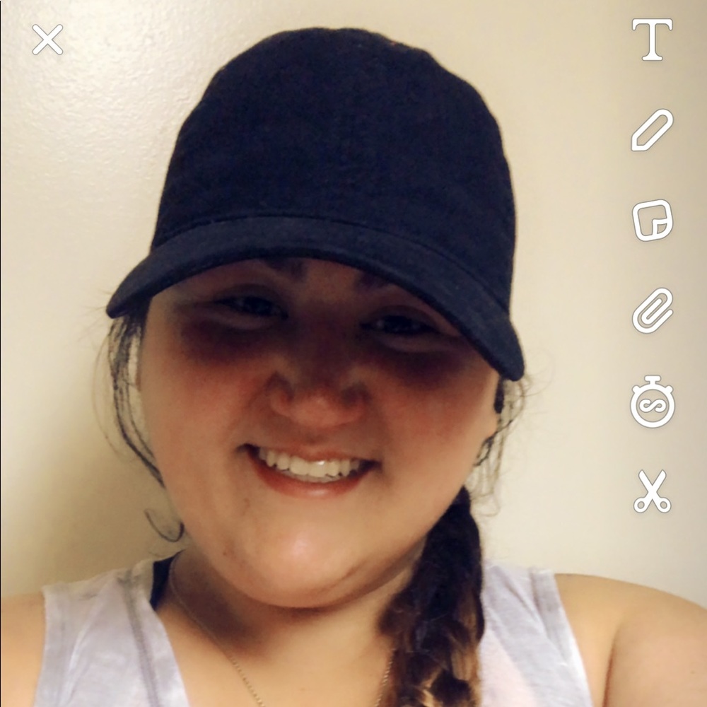 Meet your Posher, Desirae